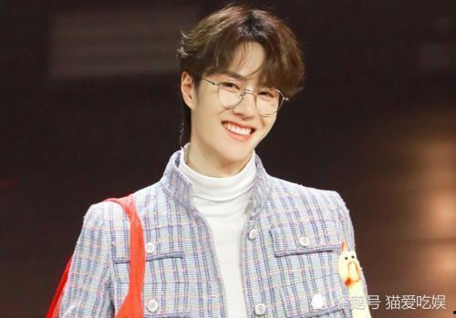 吃瓜娱乐王一博微博,揭秘明星幕后趣事